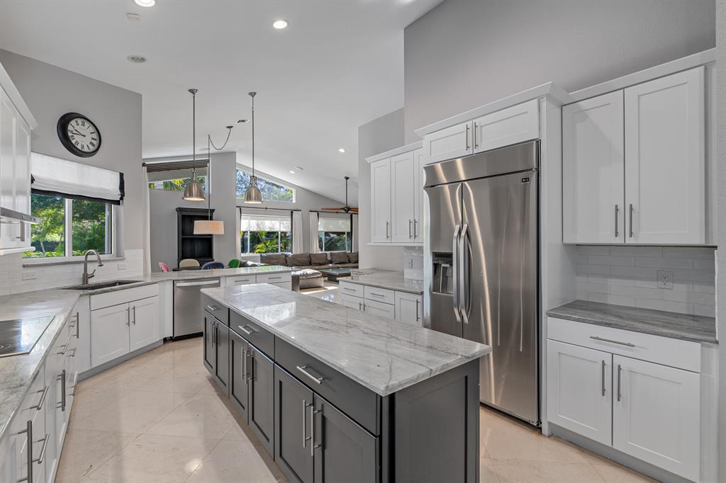 SADDLE TRAIL PARK OF WELL - Residential