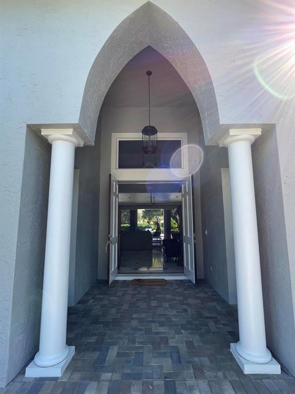 SADDLE TRAIL PARK OF WELL - Residential