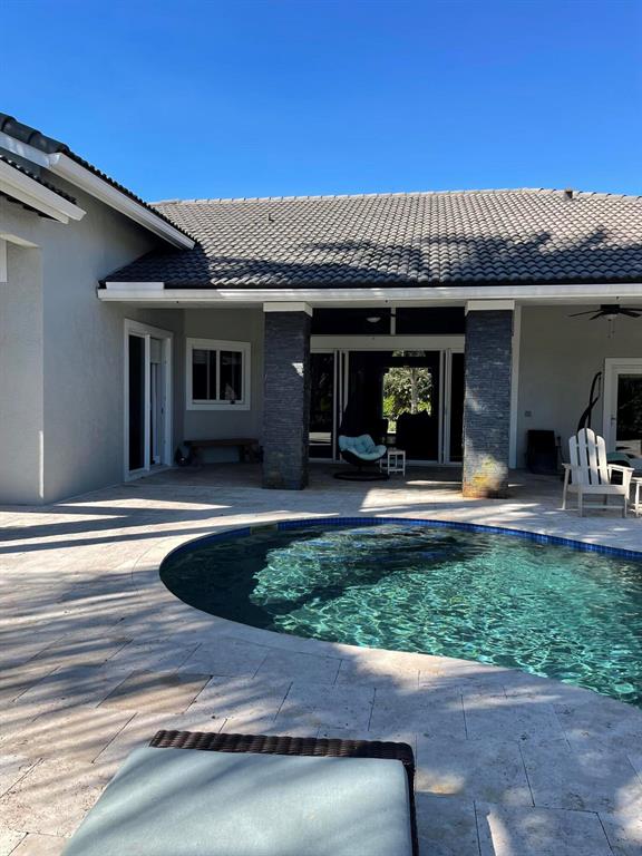 SADDLE TRAIL PARK OF WELL - Residential