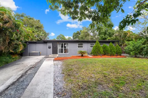 2869 SW 13th Court, Fort Lauderdale, FL MLS: R11082055