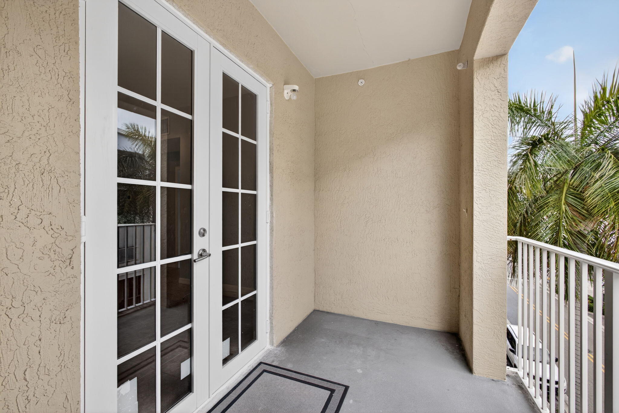 Village At Abacoa Condo - Residential