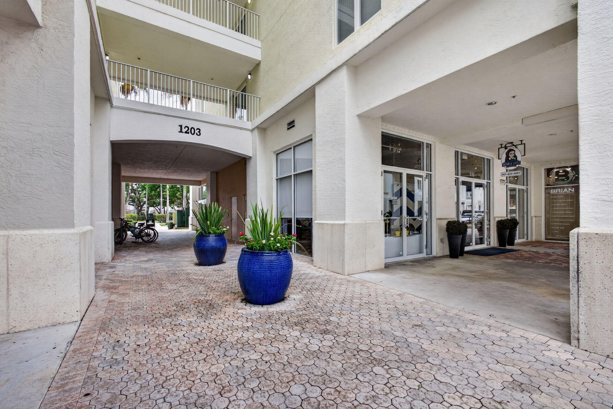 Village At Abacoa Condo - Residential
