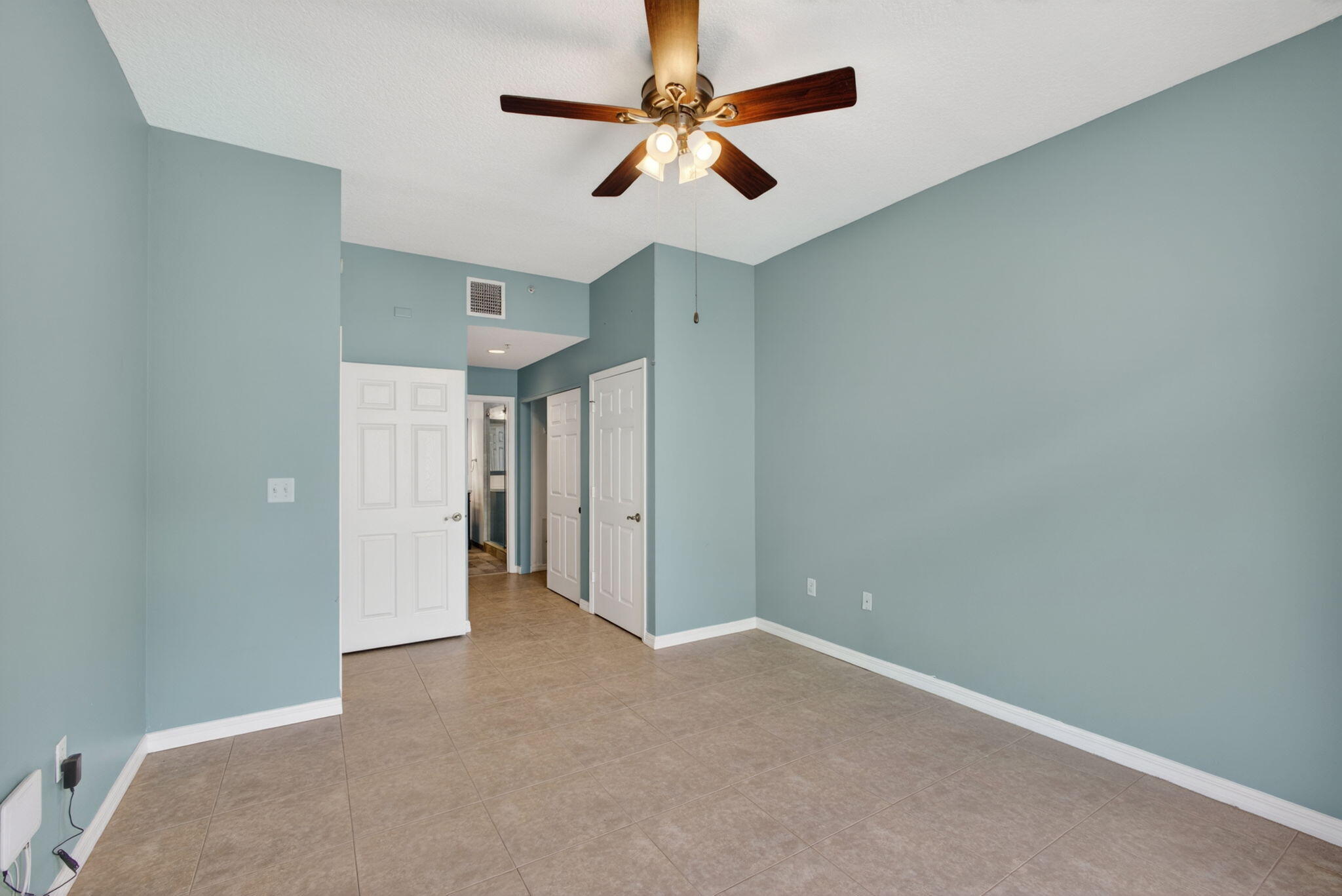 Village At Abacoa Condo - Residential