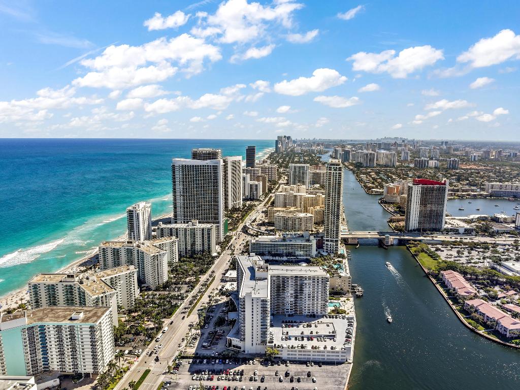TOWERS OF OCEANVIEW SOUTH - Residential