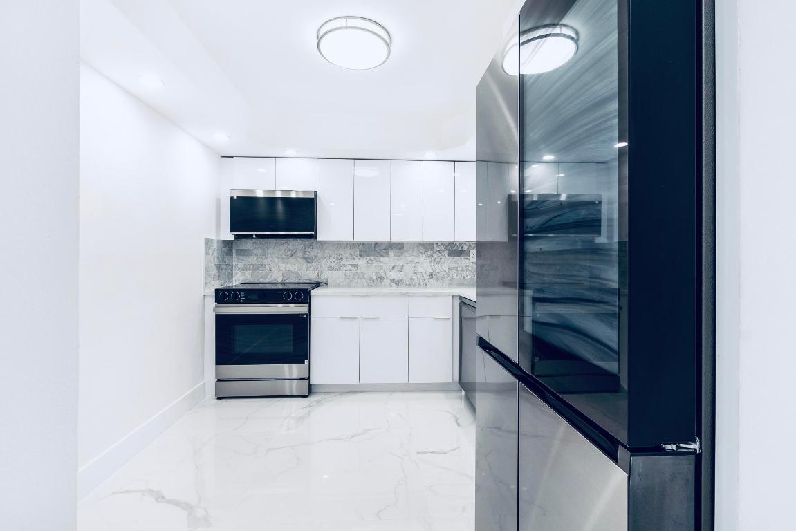 TOWERS OF OCEANVIEW SOUTH - Residential