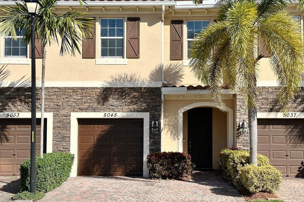 Photo of 5045 Ellery Terrace, West Palm Beach, FL 33417 (MLS # F10546789)