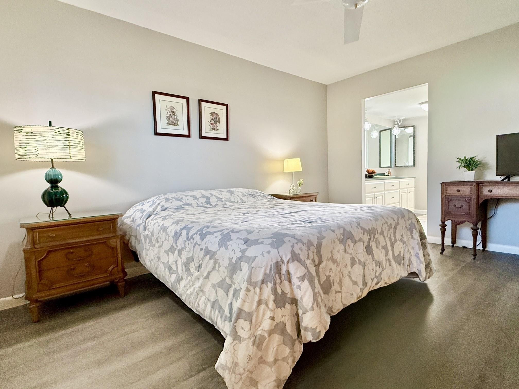 Emerald Condo - Residential