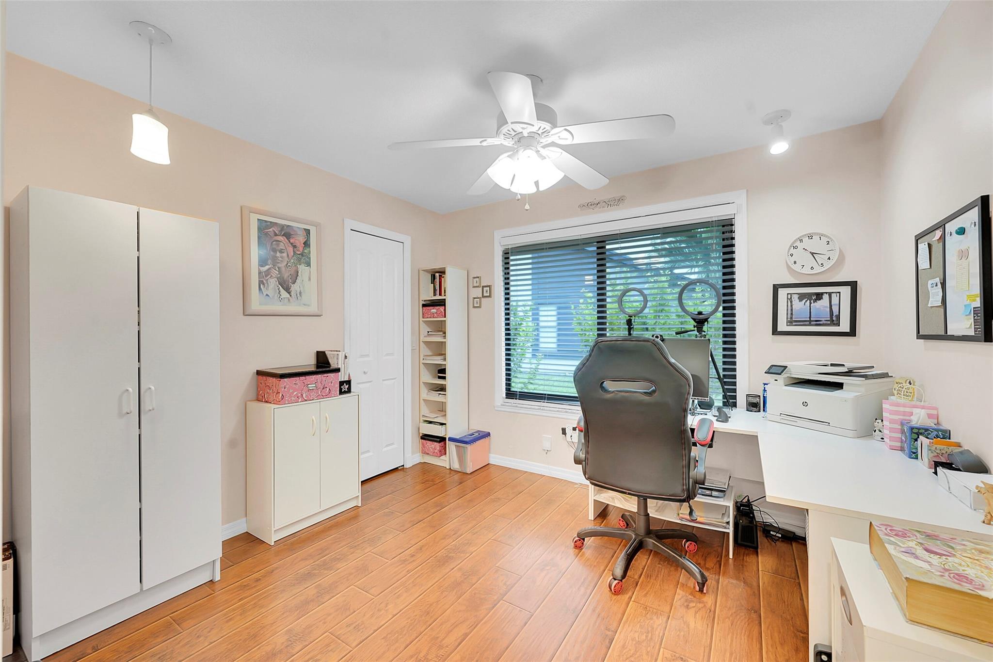 STRATHMORE - Residential