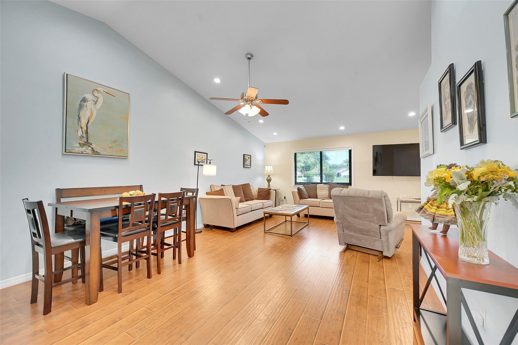STRATHMORE - Residential