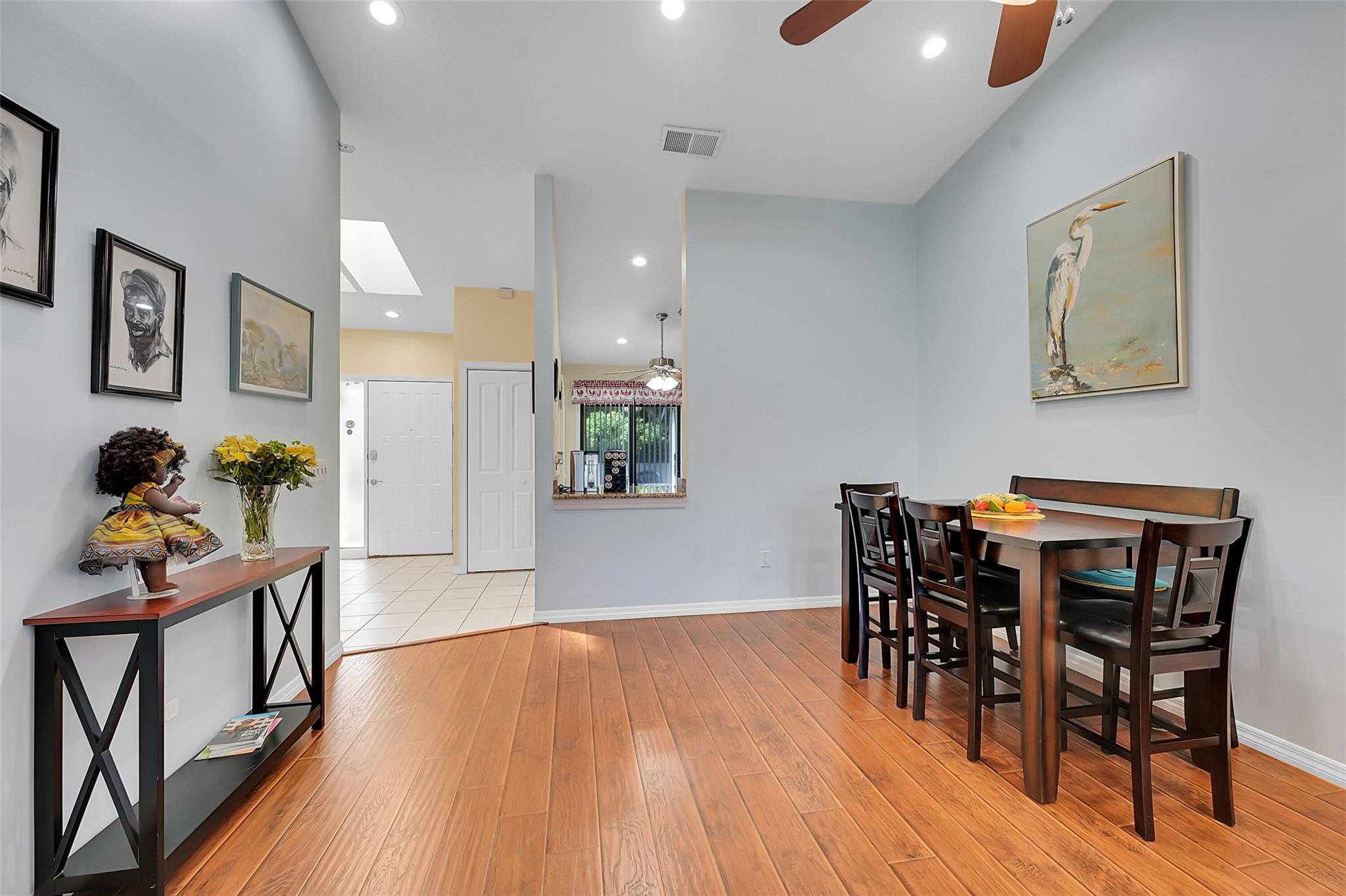 STRATHMORE - Residential