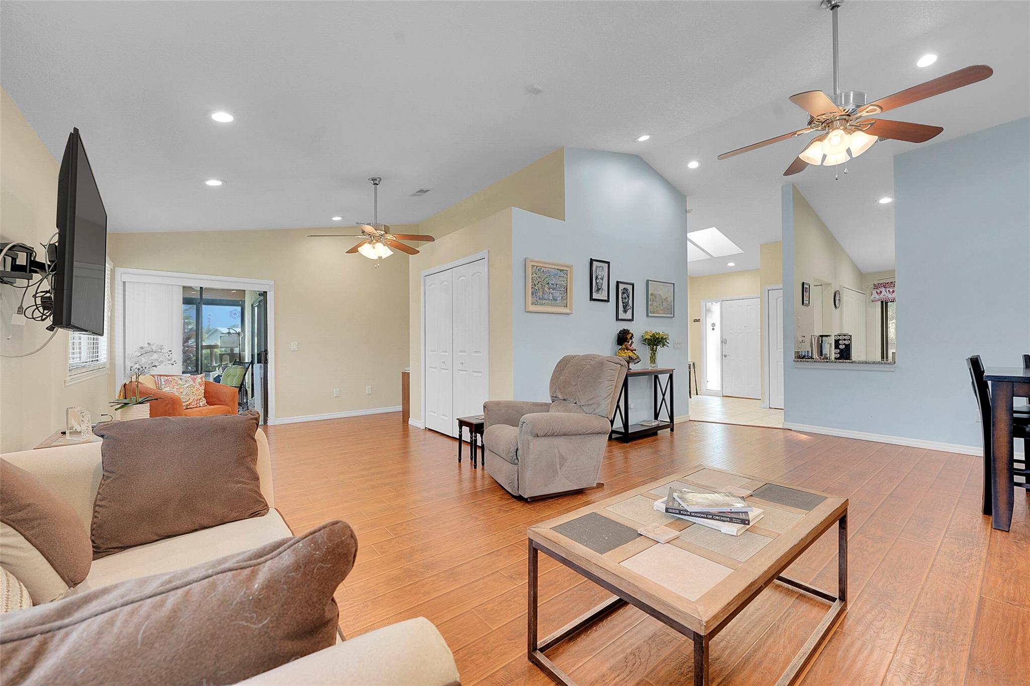 STRATHMORE - Residential
