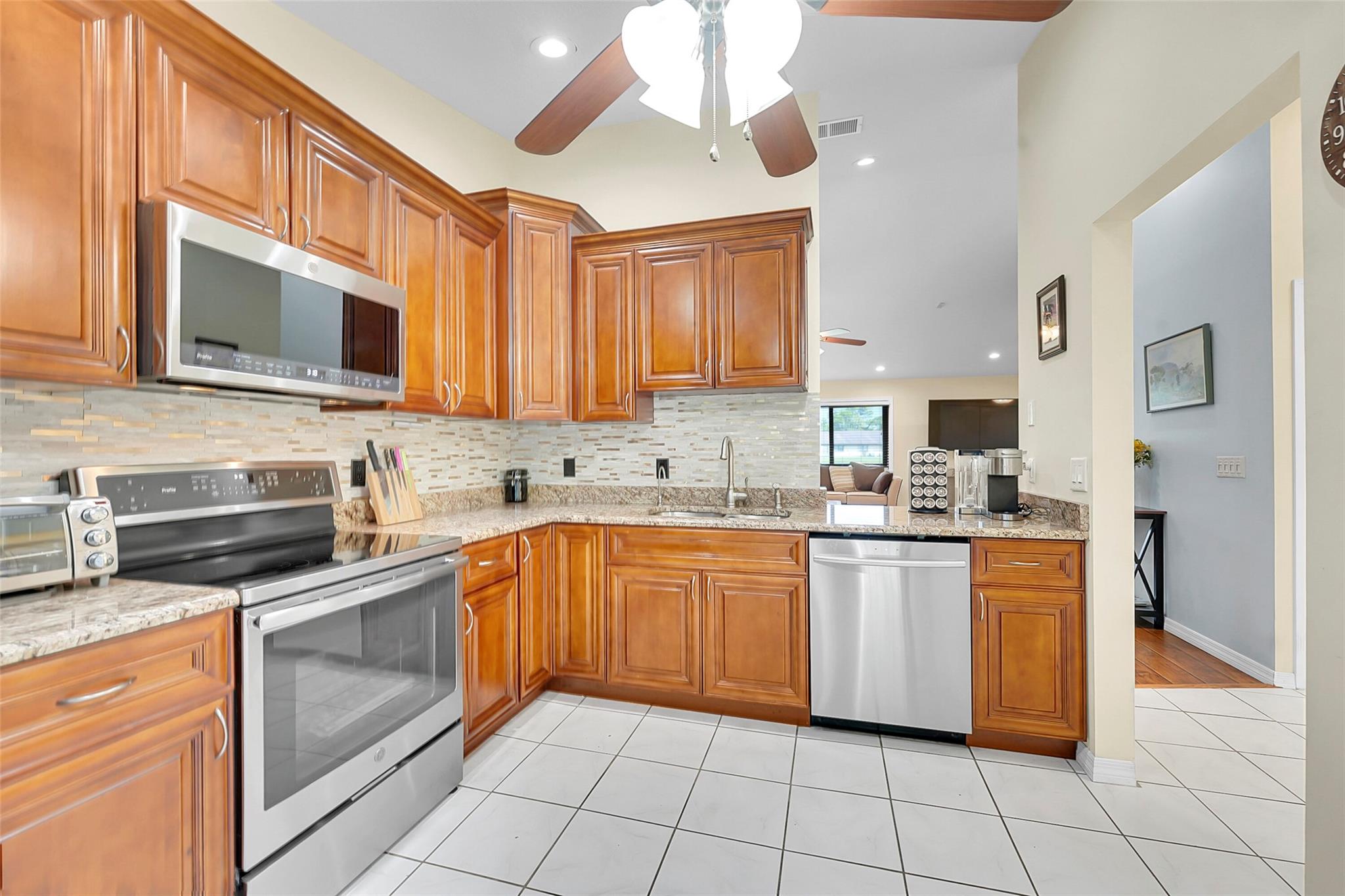 STRATHMORE - Residential