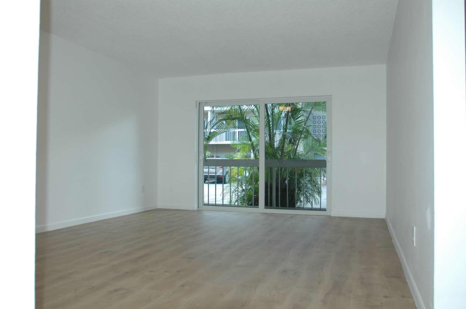 7720 Camino Real E108