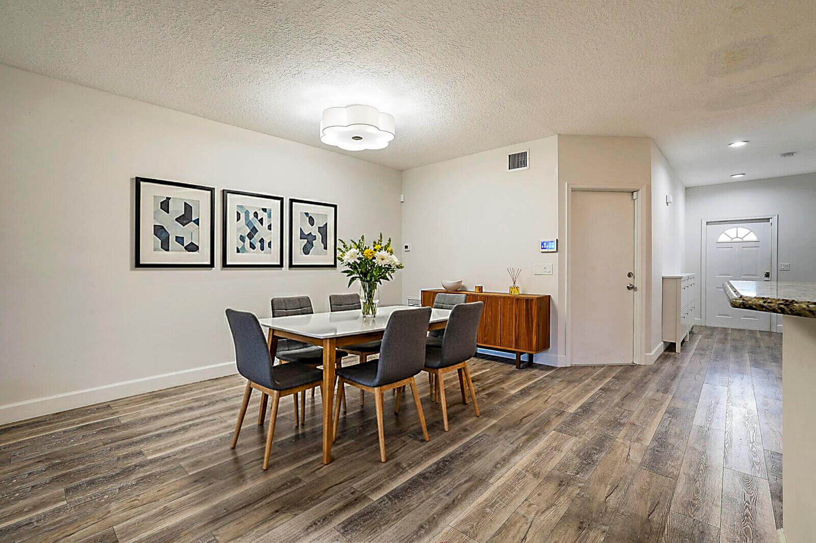 PLEASANT LAKES - Residential