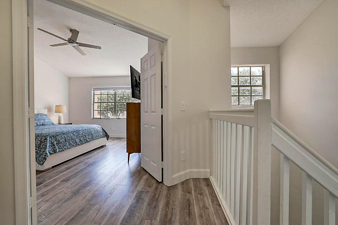 PLEASANT LAKES - Residential