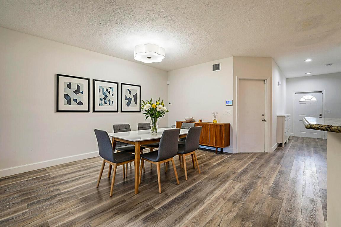 PLEASANT LAKES - Residential