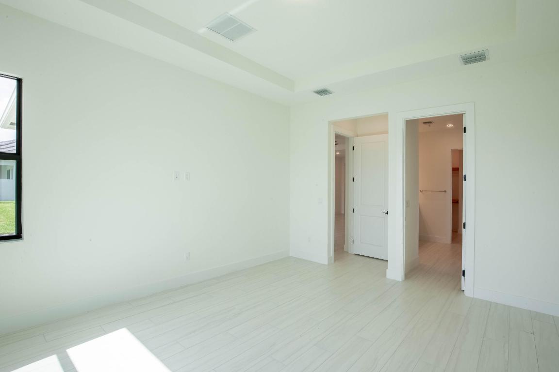 CRESSWIND PALM BEACH - Residential Lease