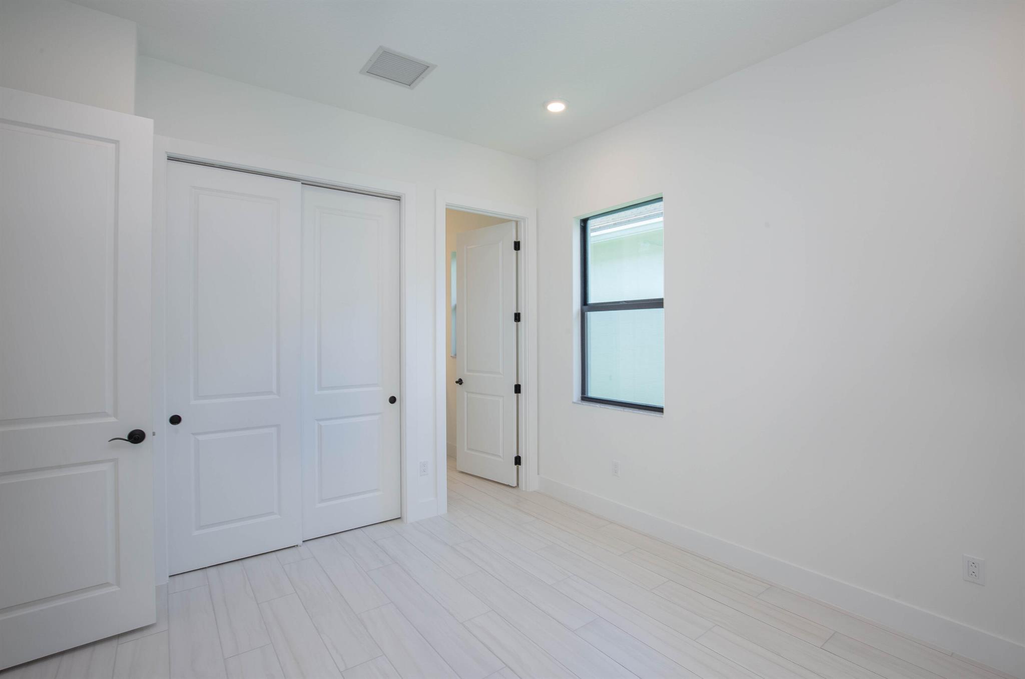 CRESSWIND PALM BEACH - Residential Lease