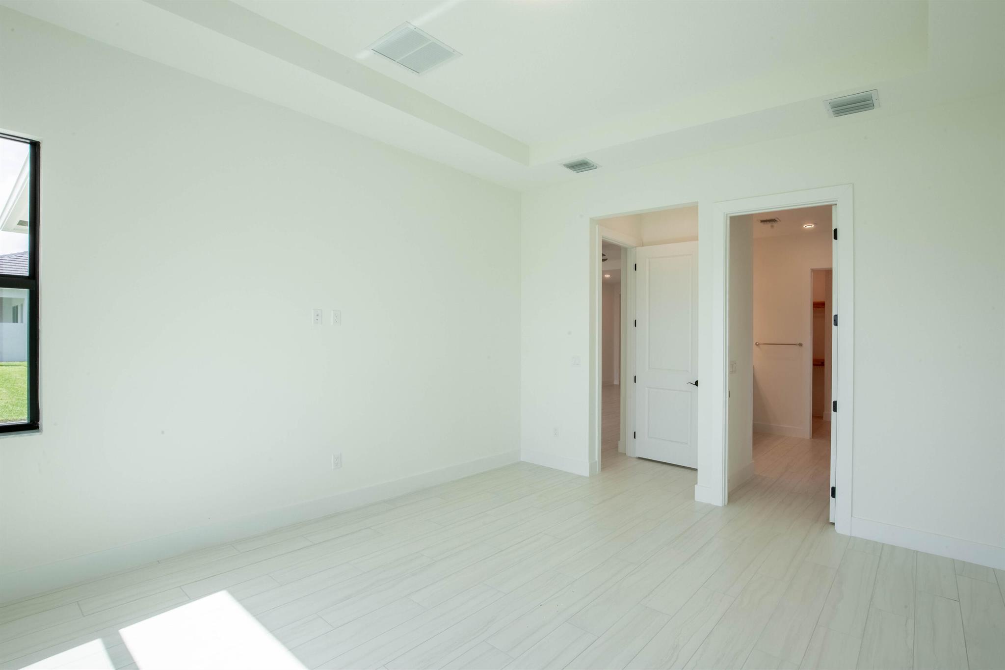 CRESSWIND PALM BEACH - Residential Lease