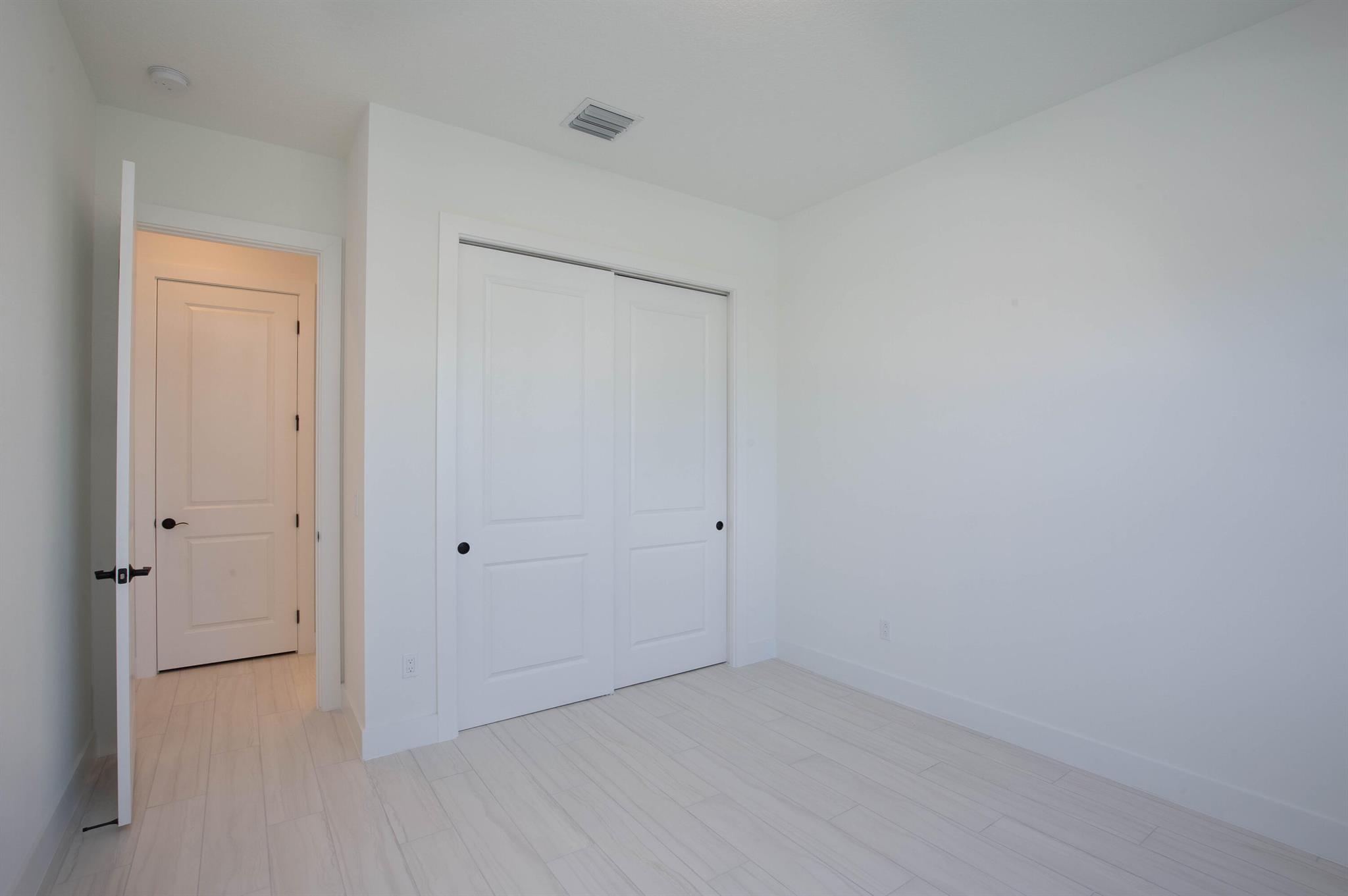 CRESSWIND PALM BEACH - Residential Lease