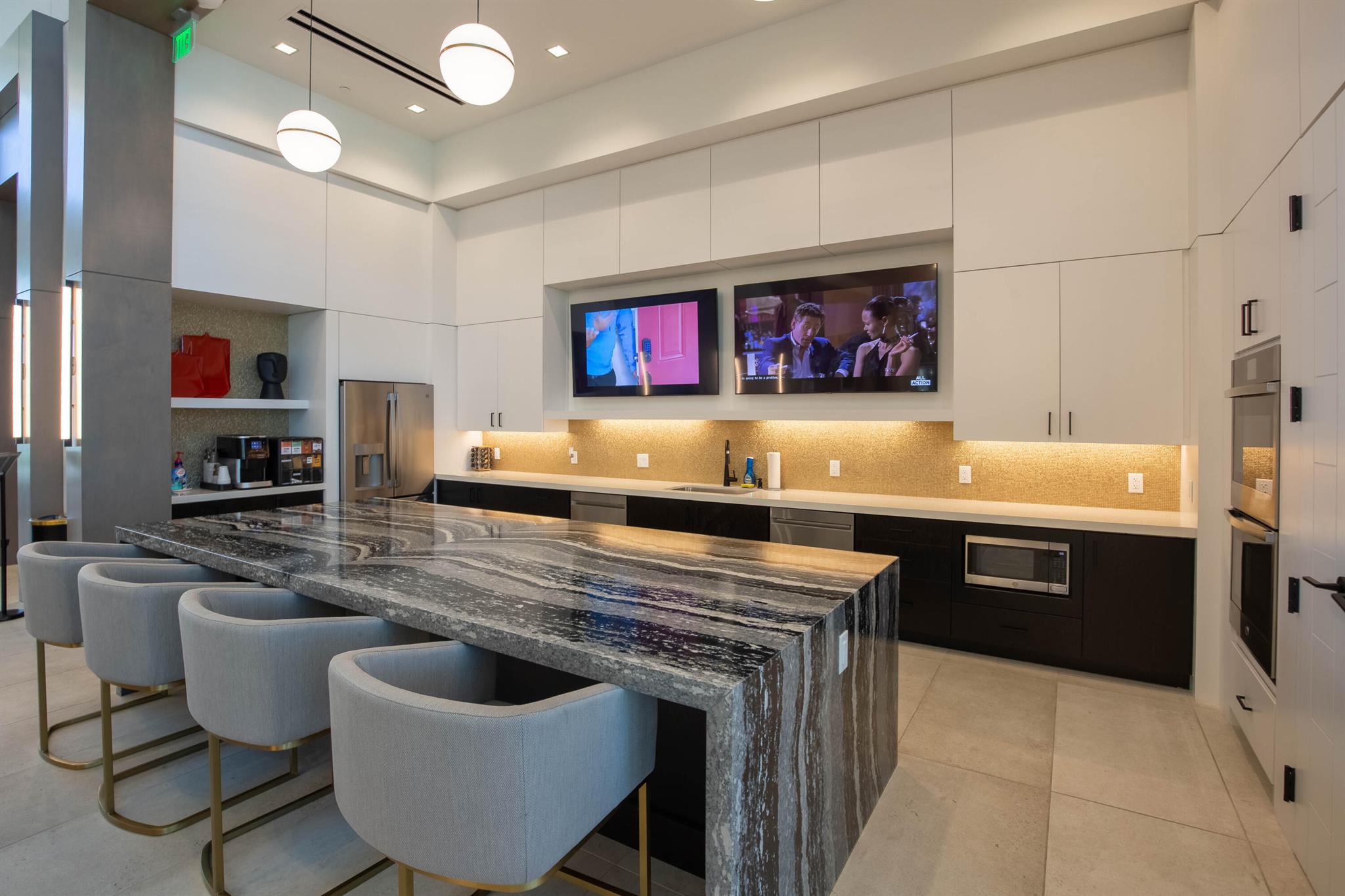 CRESSWIND PALM BEACH - Residential Lease