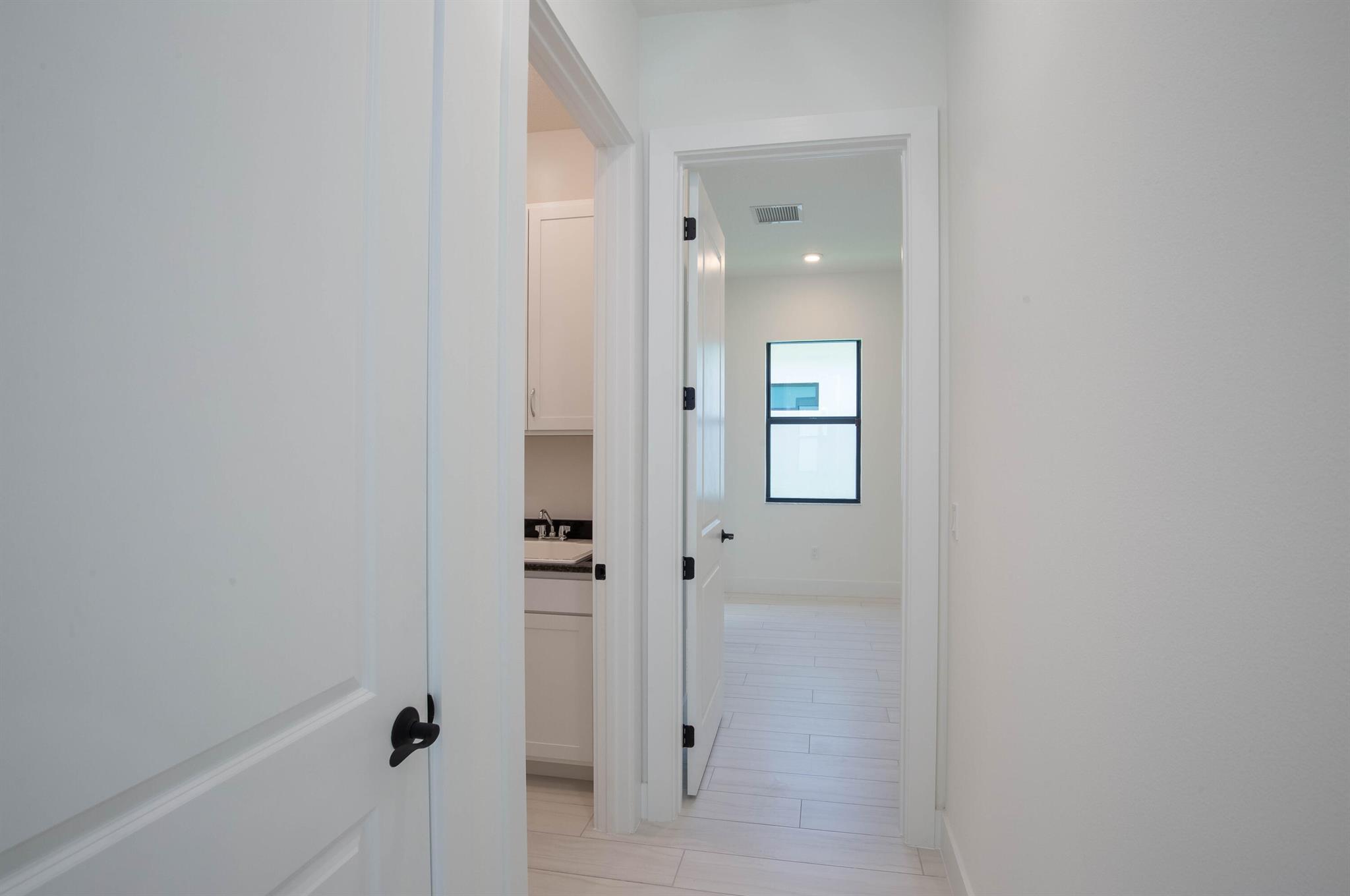 CRESSWIND PALM BEACH - Residential Lease