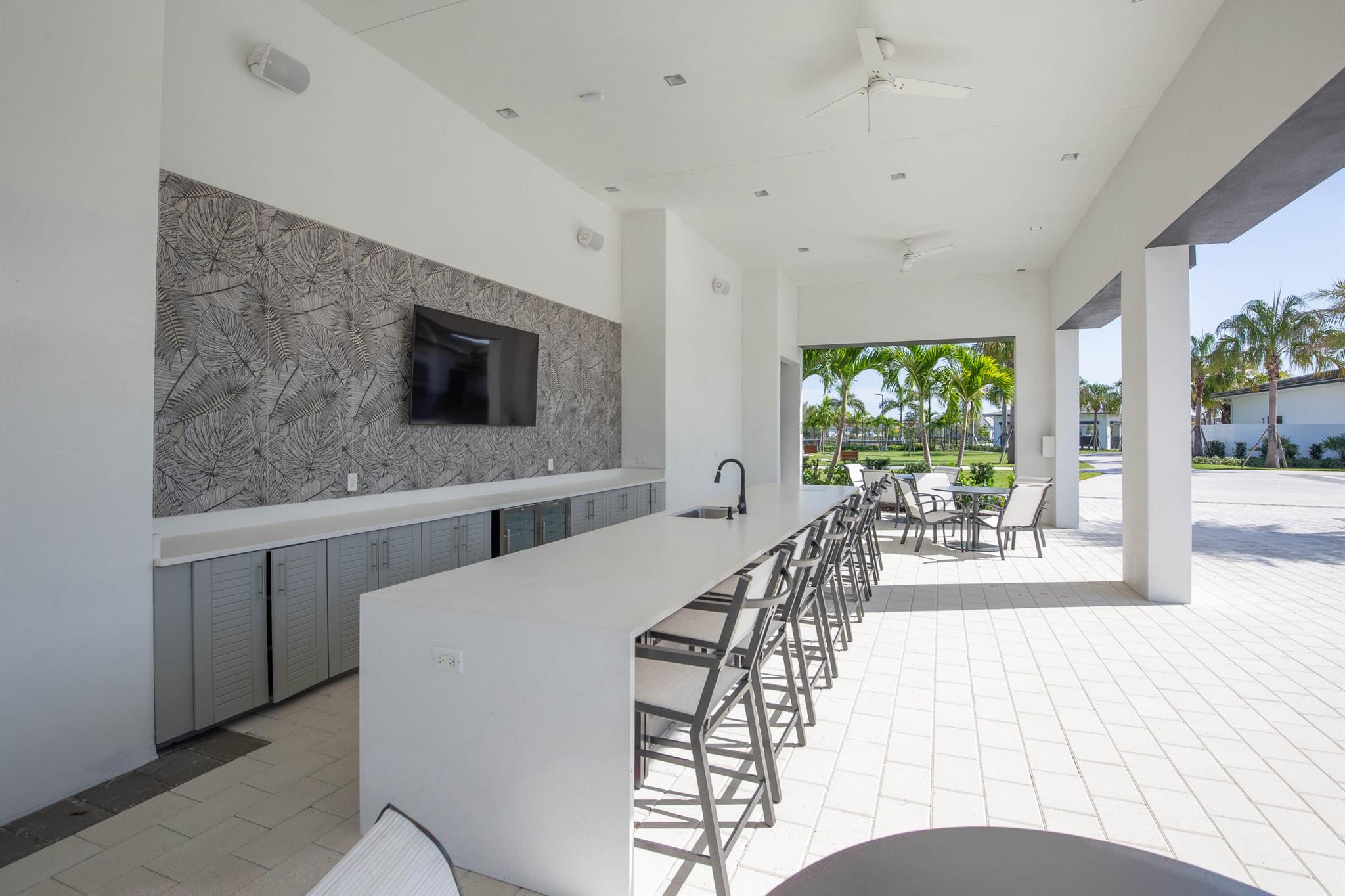 CRESSWIND PALM BEACH - Residential Lease