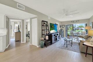 SAVANNAS CLUB CONDO - Residential