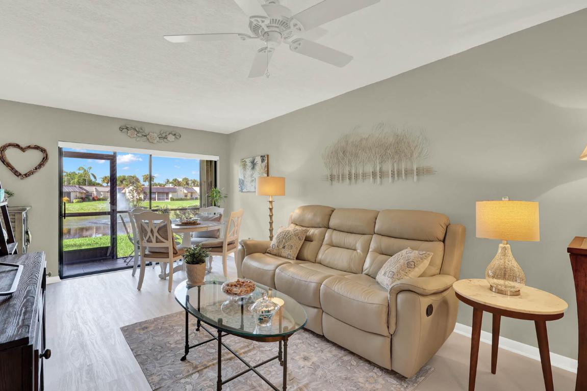 SAVANNAS CLUB CONDO - Residential