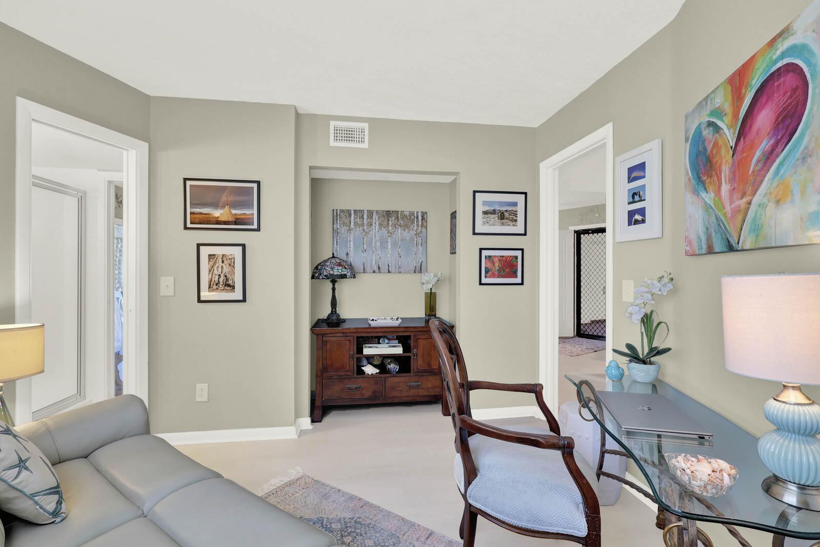 SAVANNAS CLUB CONDO - Residential