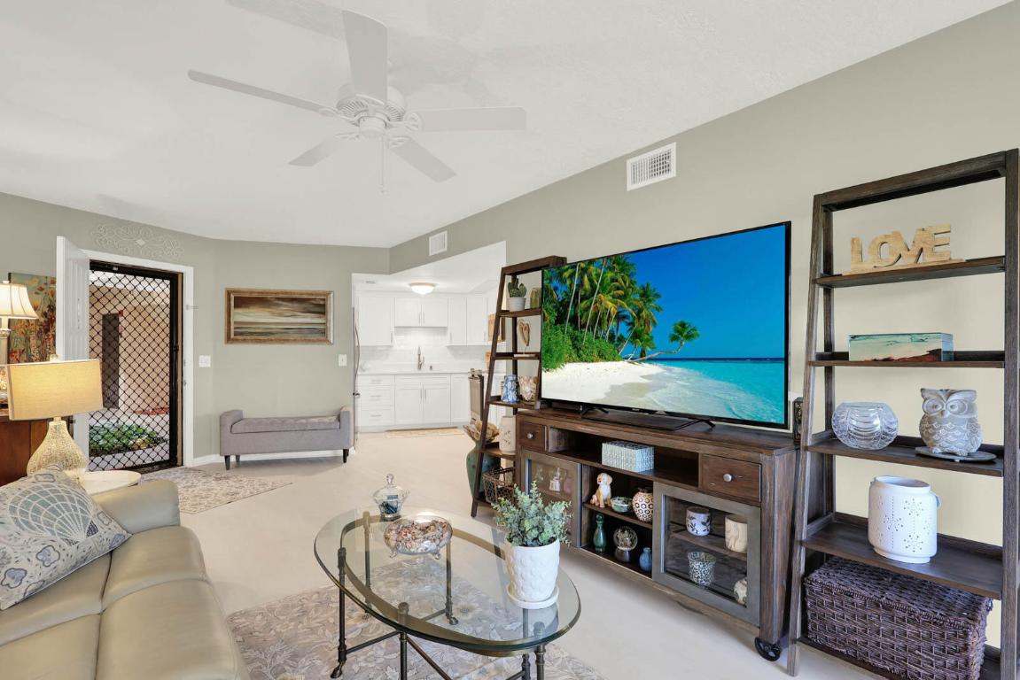 SAVANNAS CLUB CONDO - Residential