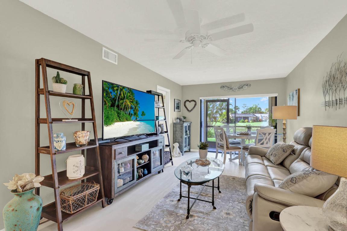 SAVANNAS CLUB CONDO - Residential