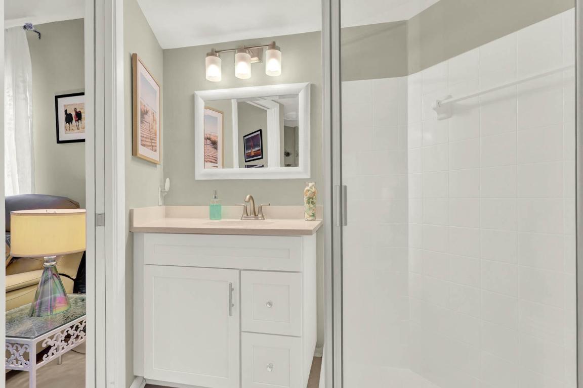 SAVANNAS CLUB CONDO - Residential