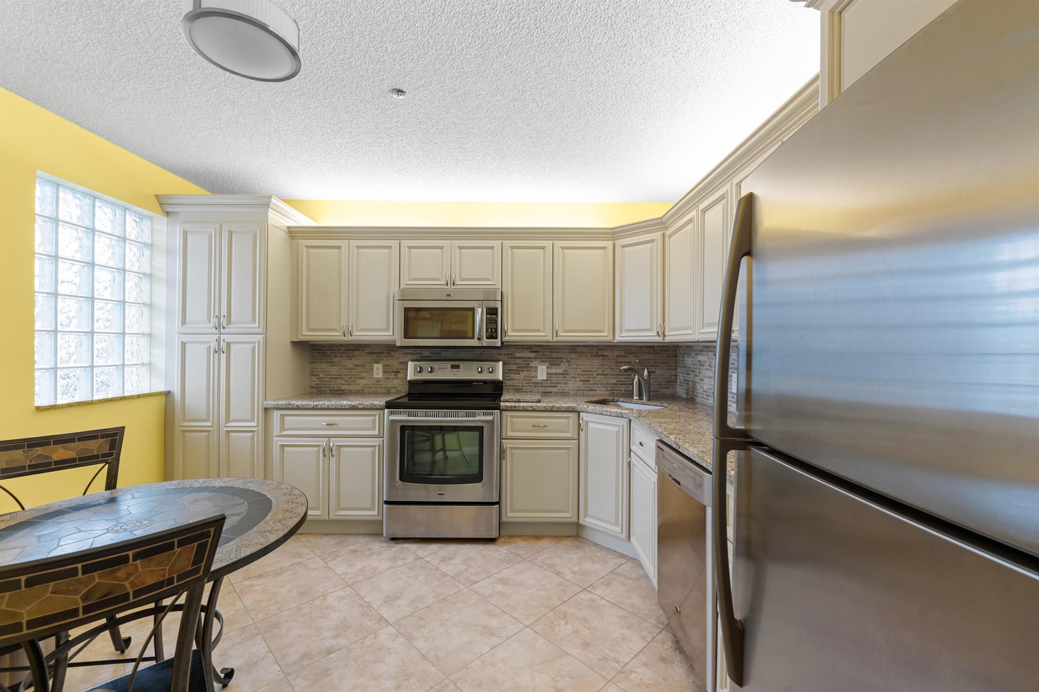 5155 Europa Drive U