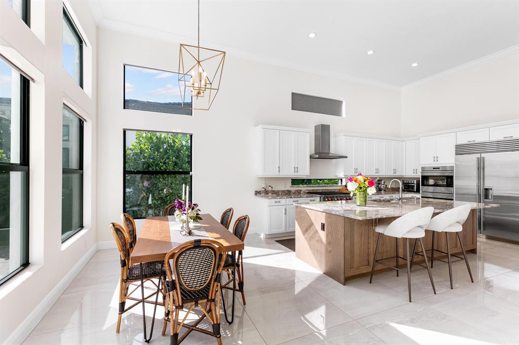 ROYAL PALM POLO - Residential