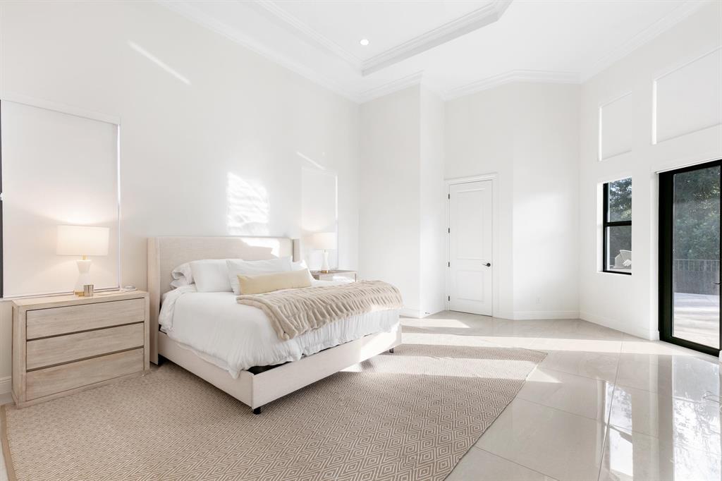 ROYAL PALM POLO - Residential