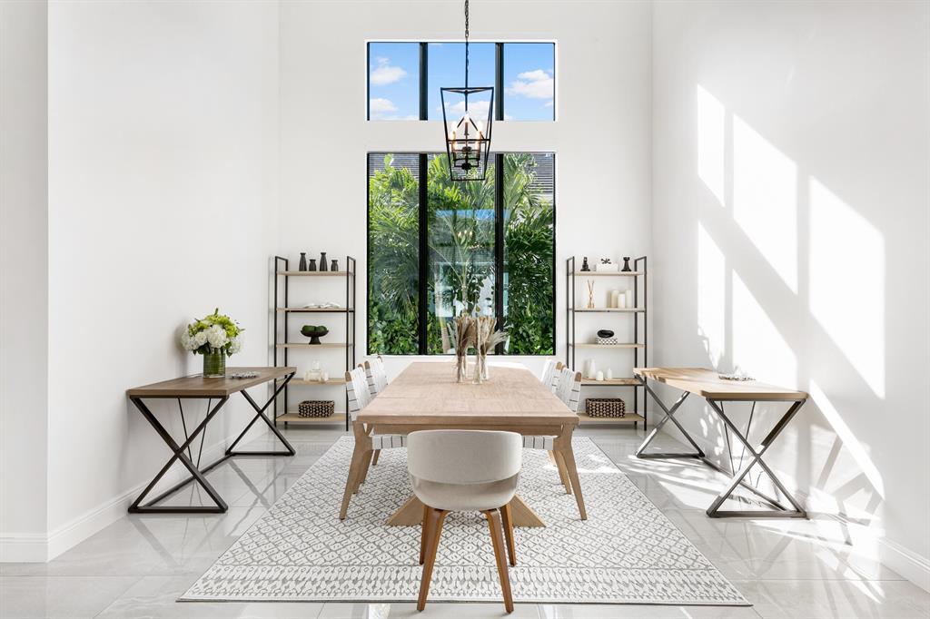 ROYAL PALM POLO - Residential