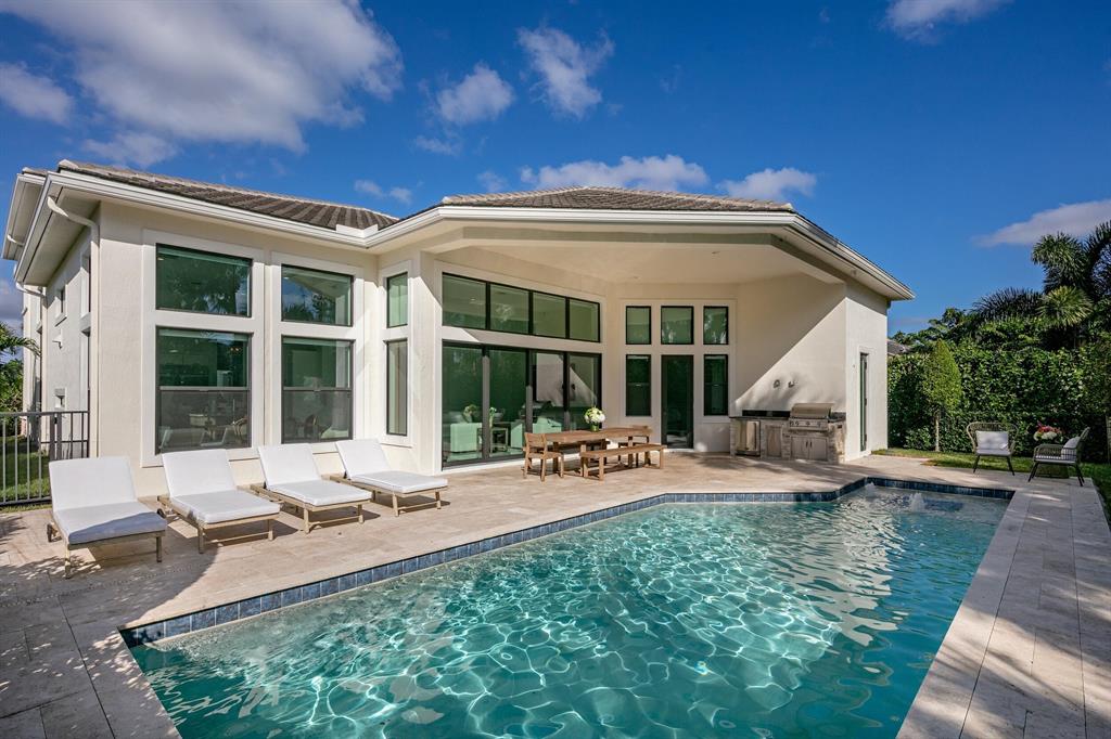 ROYAL PALM POLO - Residential