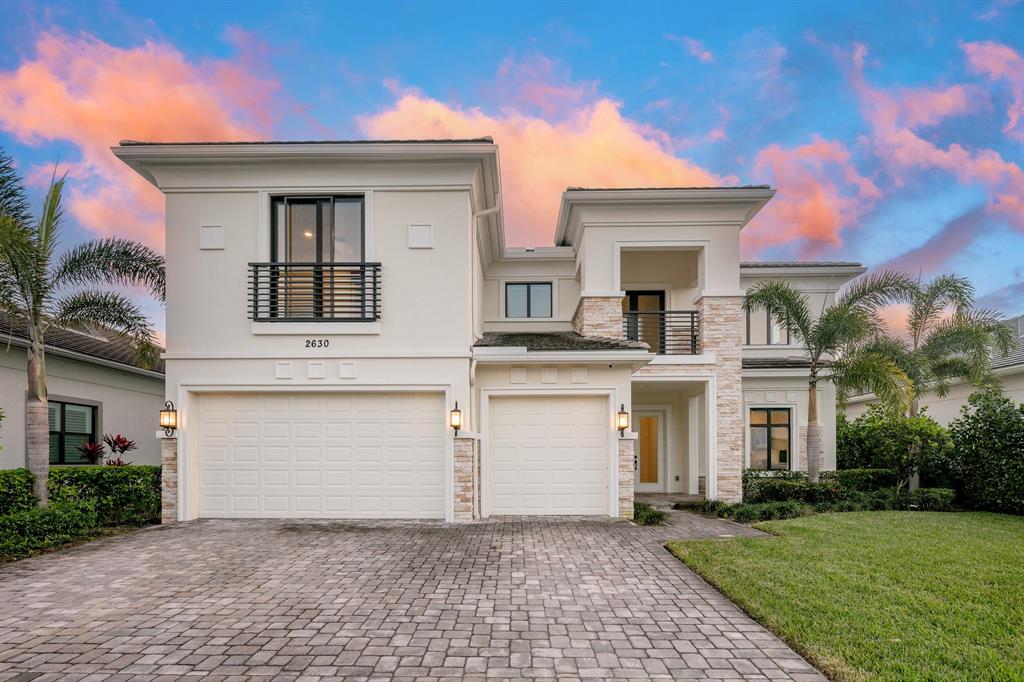 ROYAL PALM POLO - Residential