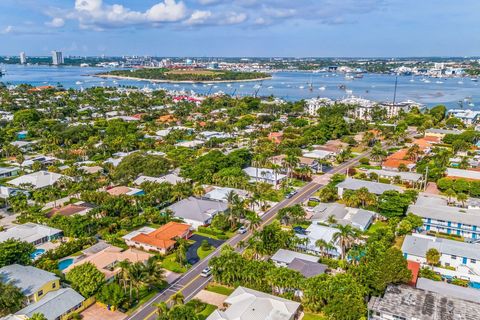 A home in Palm Beach Shores