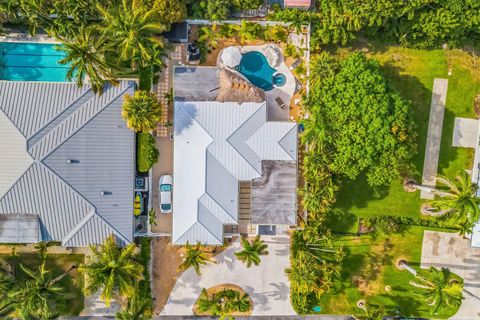 A home in Palm Beach Shores