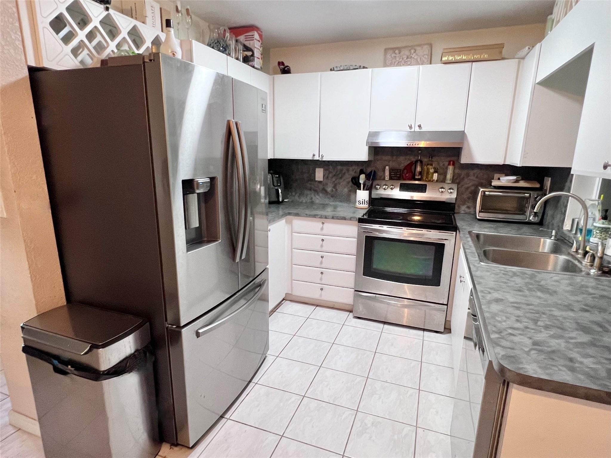 Ibec Add 3 47-46 B - Residential