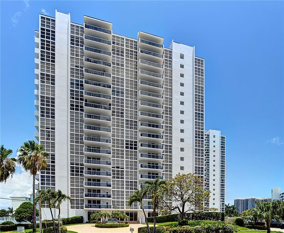 EMBASSY TOWER - Residential