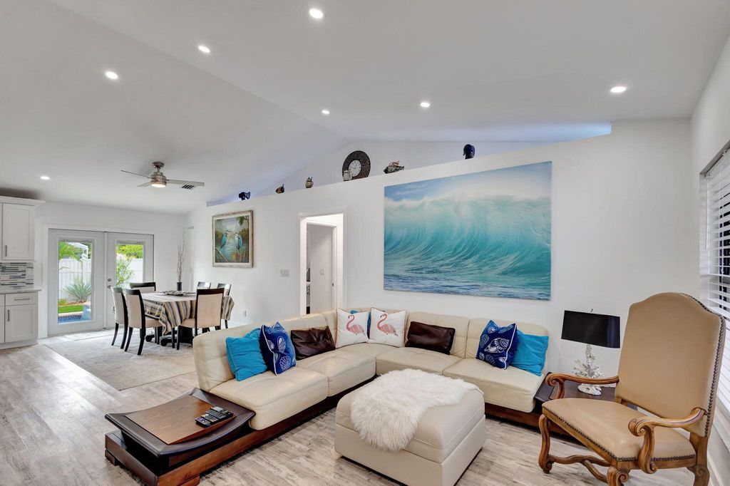 Photo of 6130 Barbara Street, Jupiter, FL 33458 (MLS # R10999688)