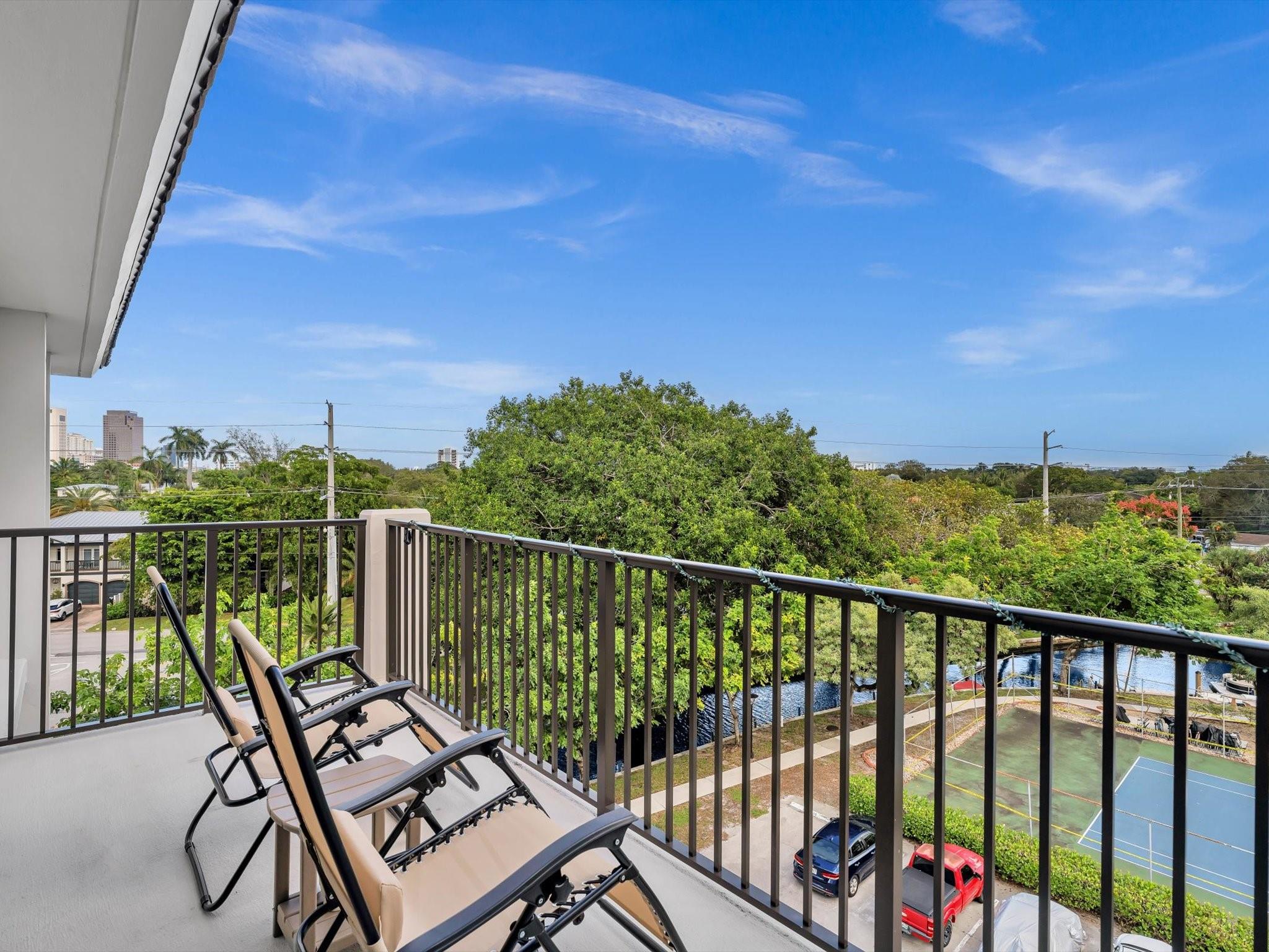 River Reach - Residential