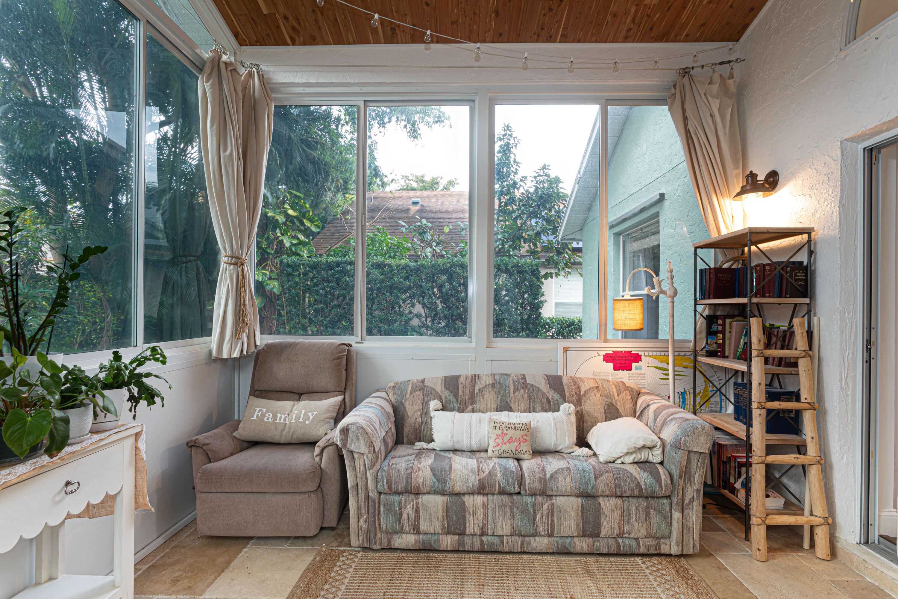 RIVER BRIDGE PAR 2F - Residential