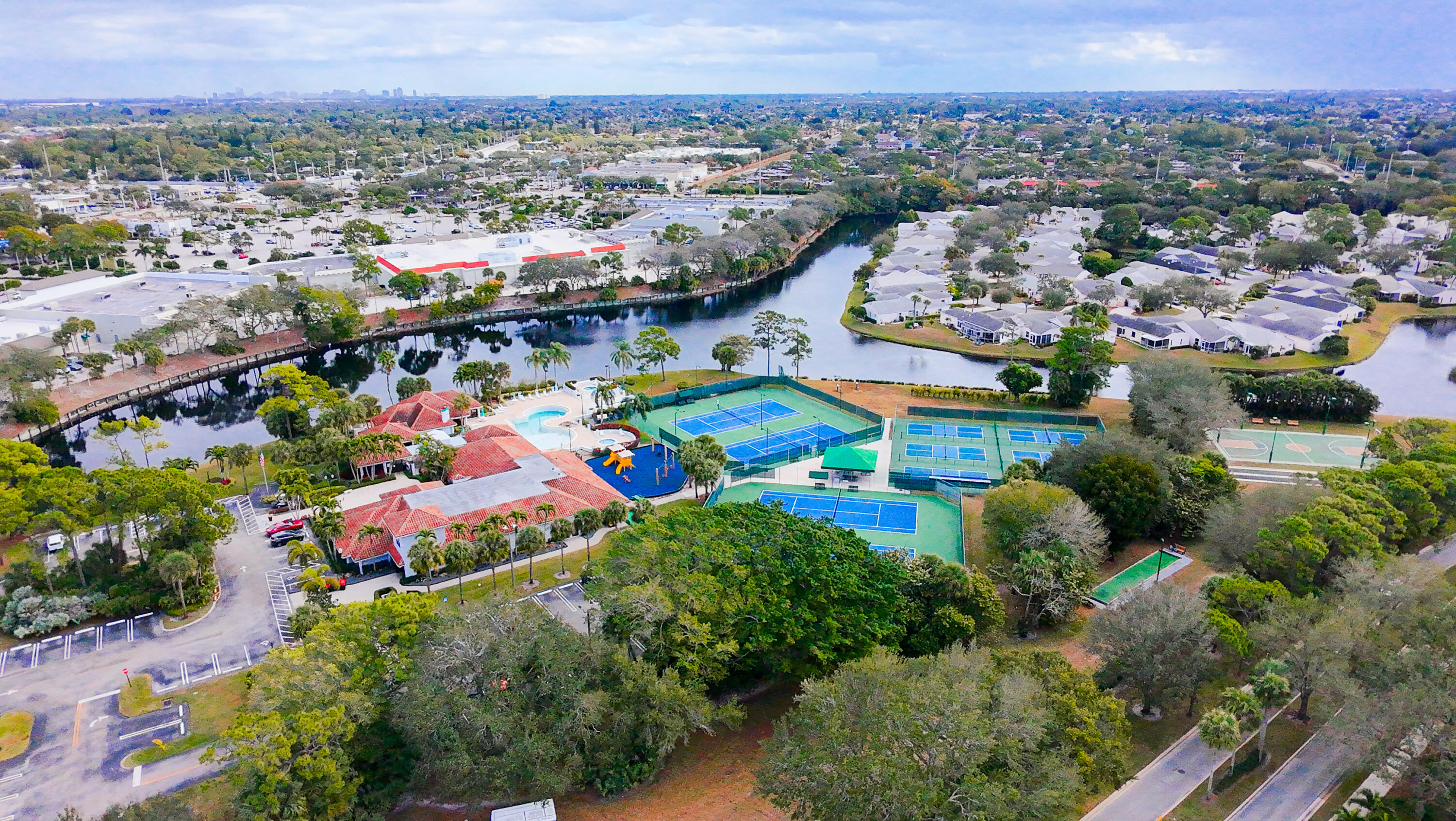 RIVER BRIDGE PAR 2F - Residential