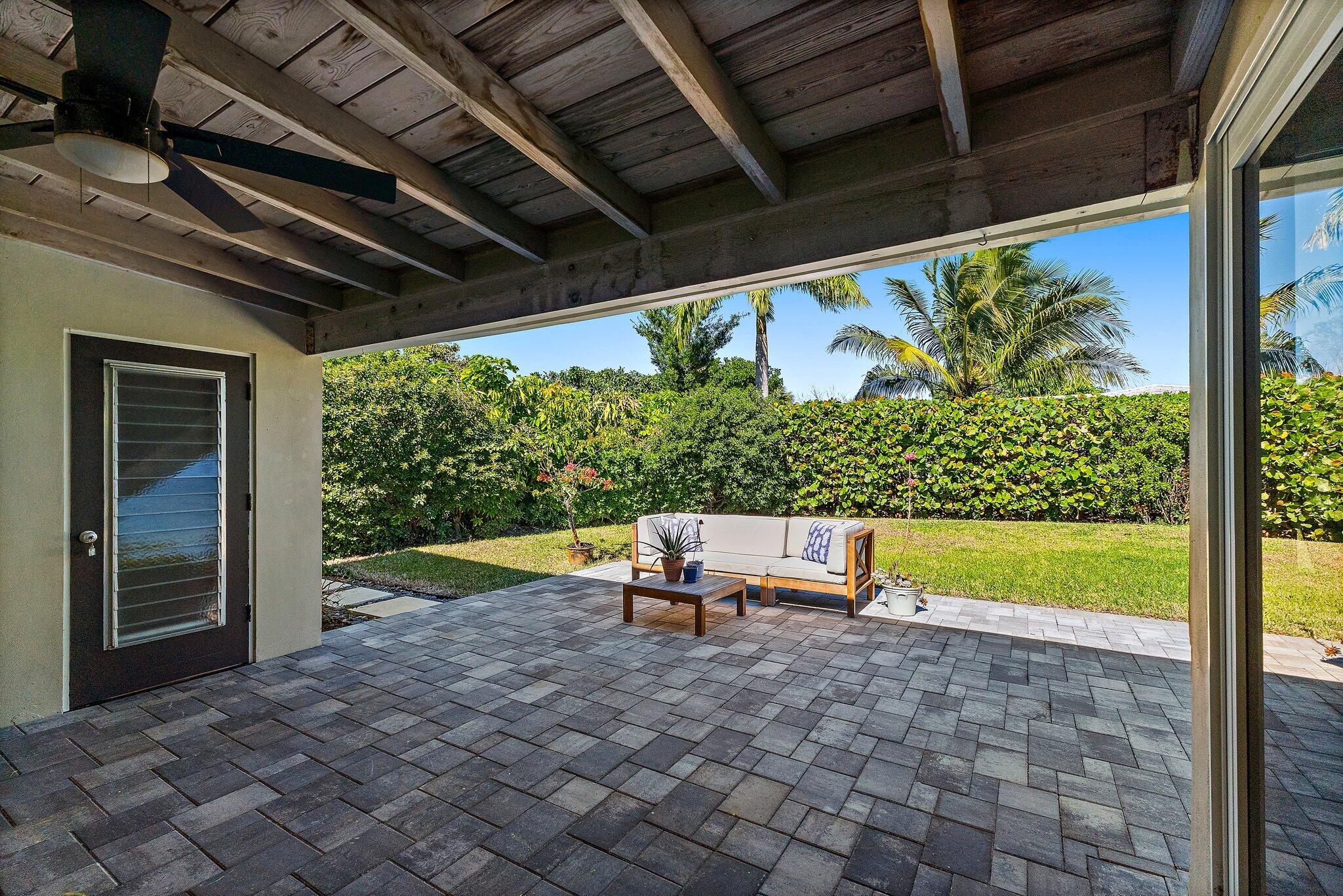 SOUTH LAKE CLARKE - Residential