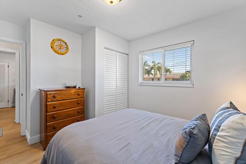 Tiny photo for 1401 N Lake Court, Lake Clarke Shores, FL 33406 (MLS # R11160933)