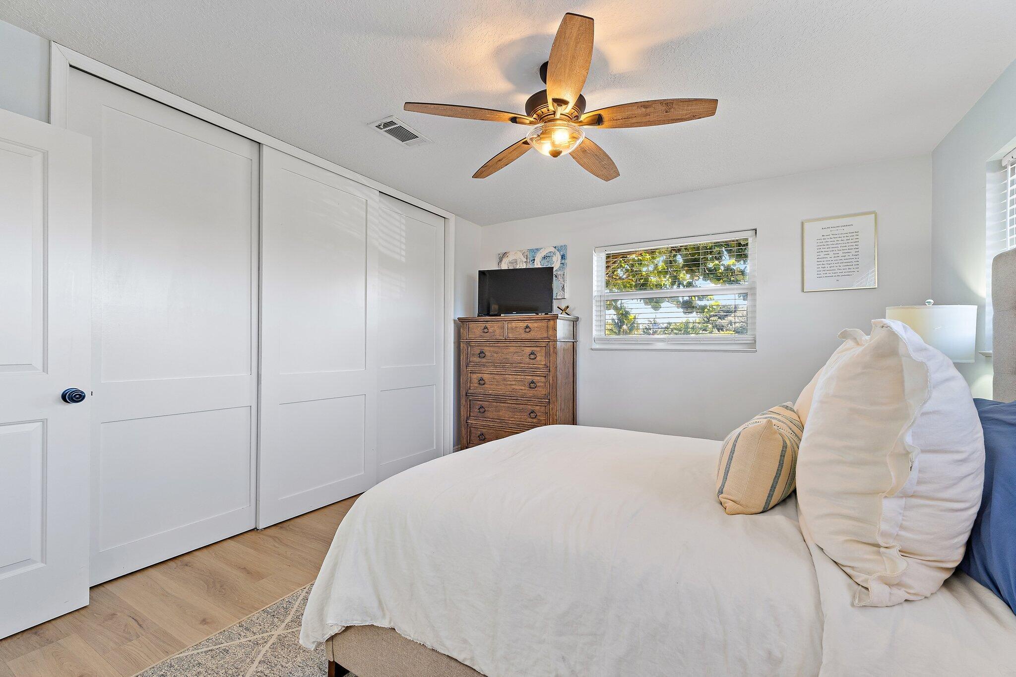 SOUTH LAKE CLARKE - Residential